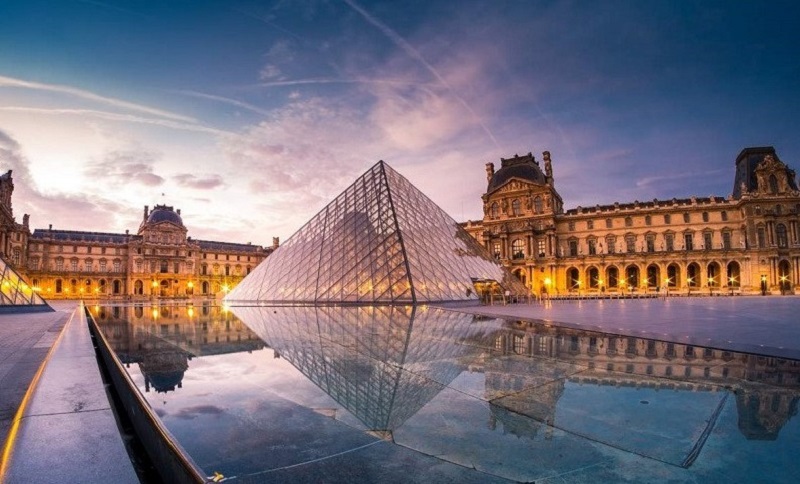 Bảo tàng Louvre Pháp