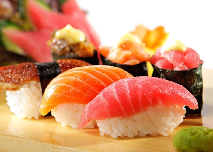 sushi-nhat-ban